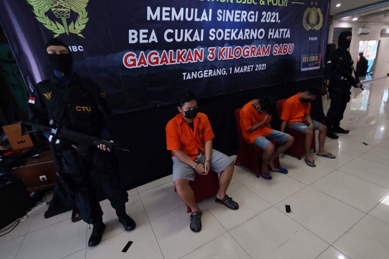 Bea Cukai Gagalkan Penyelundupan...