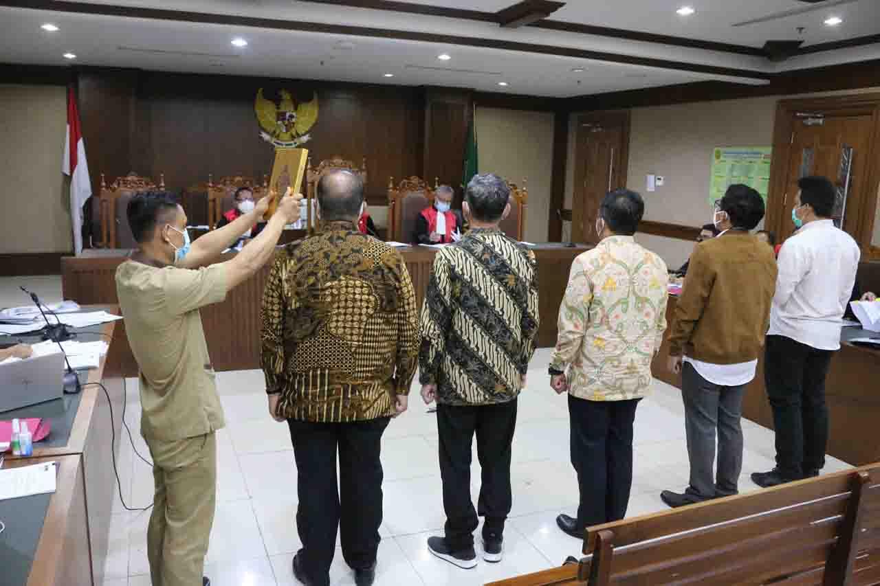 Sekjen dan Pejabat Kemensos...