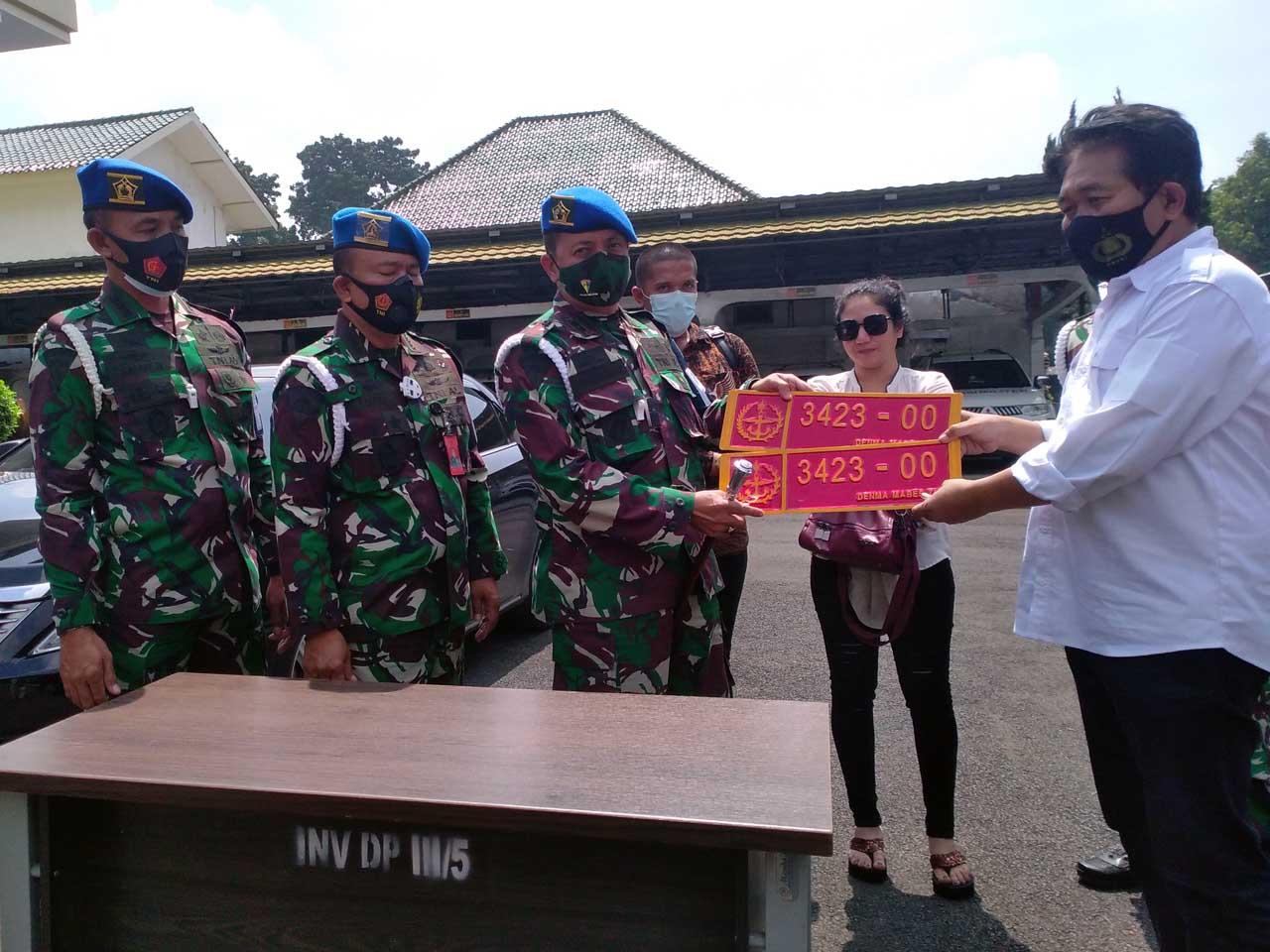 Denpom TNI Serahkan...