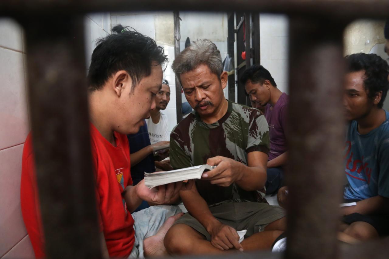 Sebarkan Virus Kebaikan,...