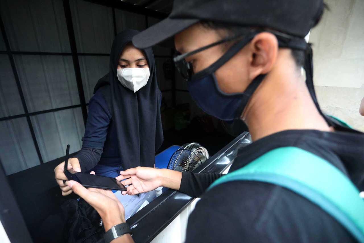 Boks Penerimaan Sampah...