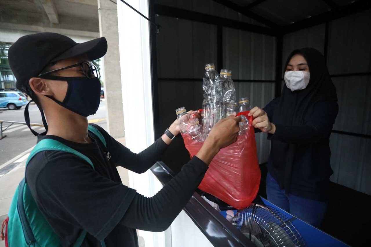 Boks Penerimaan Sampah...