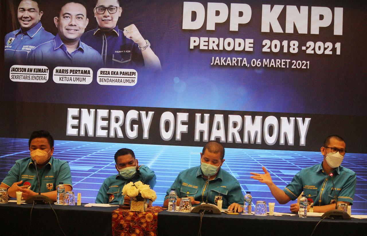 Rapat Pleno Putuskan...