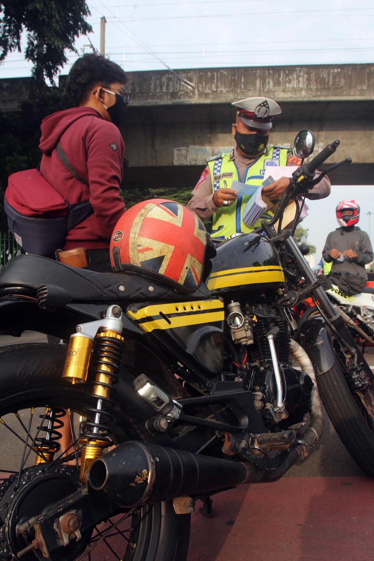 Puluhan Motor Knalpot...