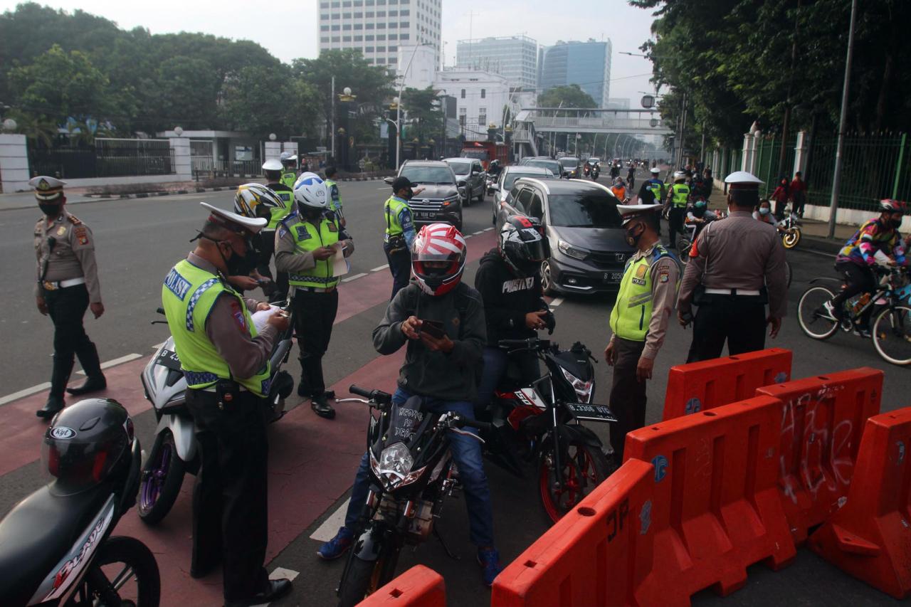 Puluhan Motor Knalpot...
