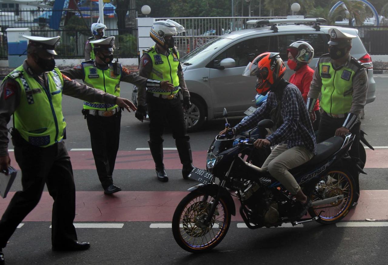 Puluhan Motor Knalpot...