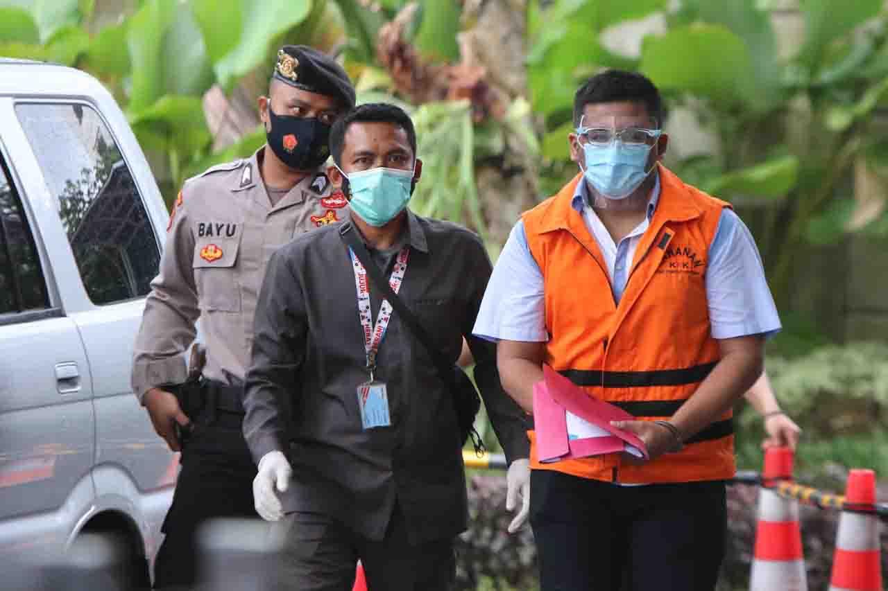 Tersangka Ferdy Yuman...