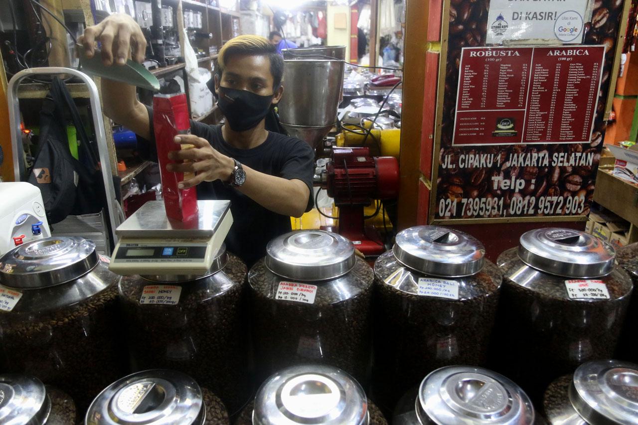 Target Produksi Kopi...