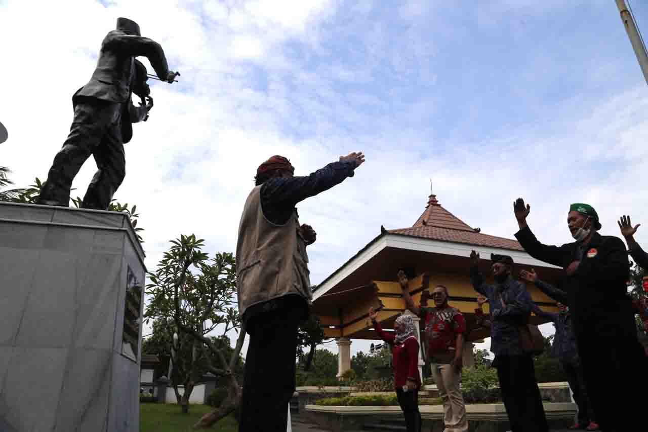 Peringati Hari Musik,...
