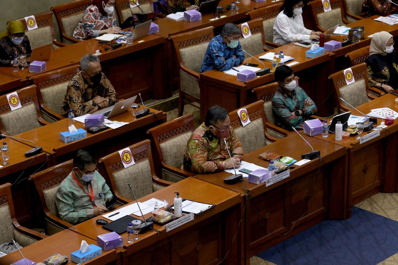 Mantan Menkes Terawan...