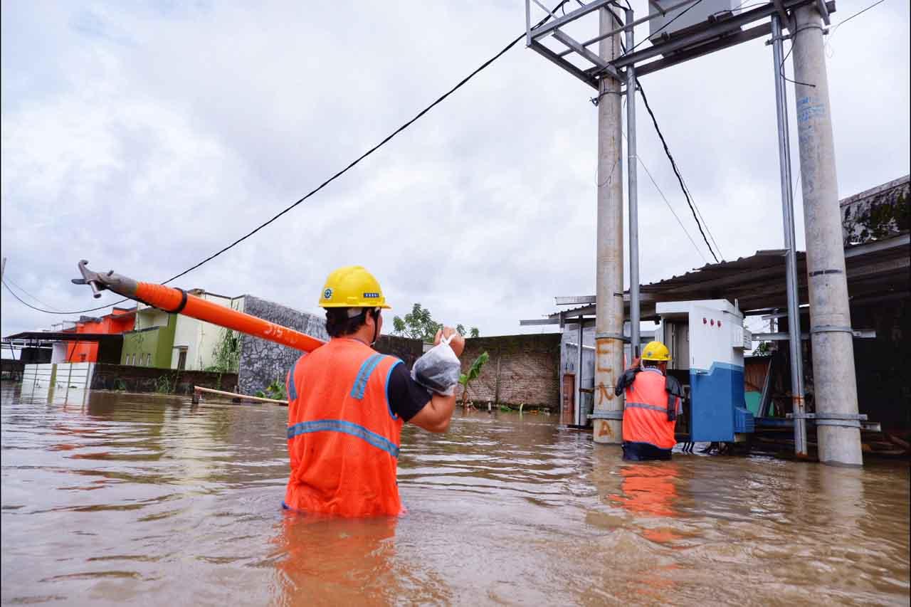 PLN Siaga Banjir Manggala