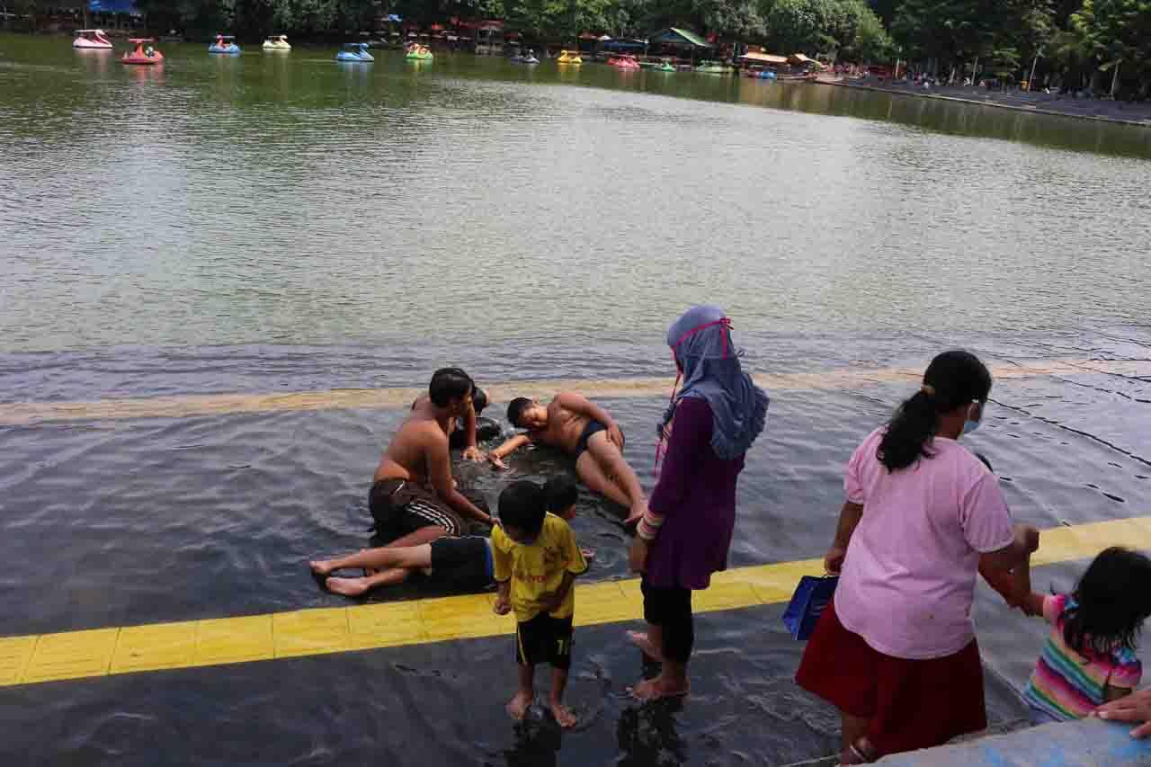 Habiskan Liburan Isra...
