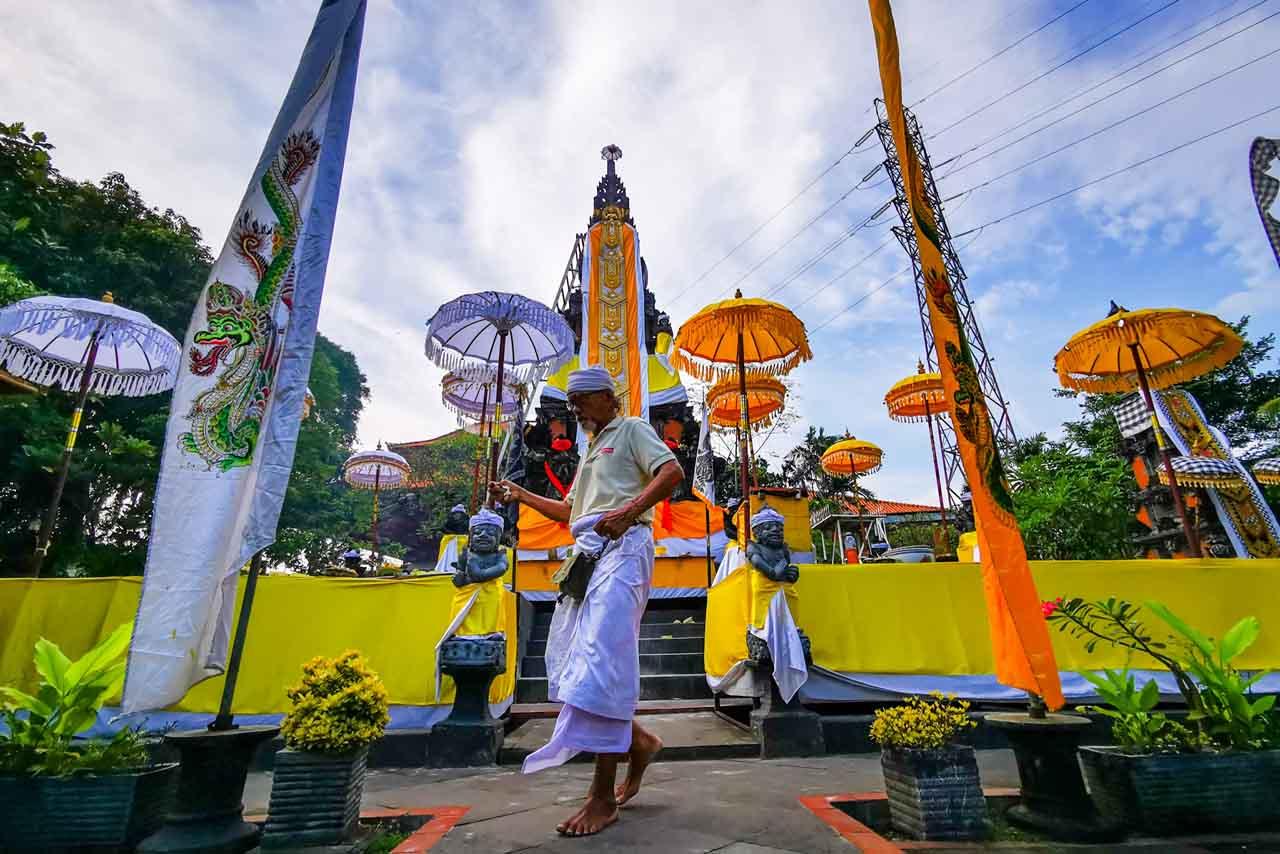 Persiapan Hari Raya...