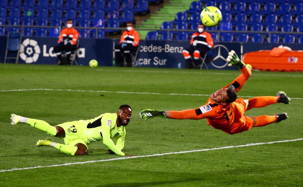Atletico Madrid Dipaksa...