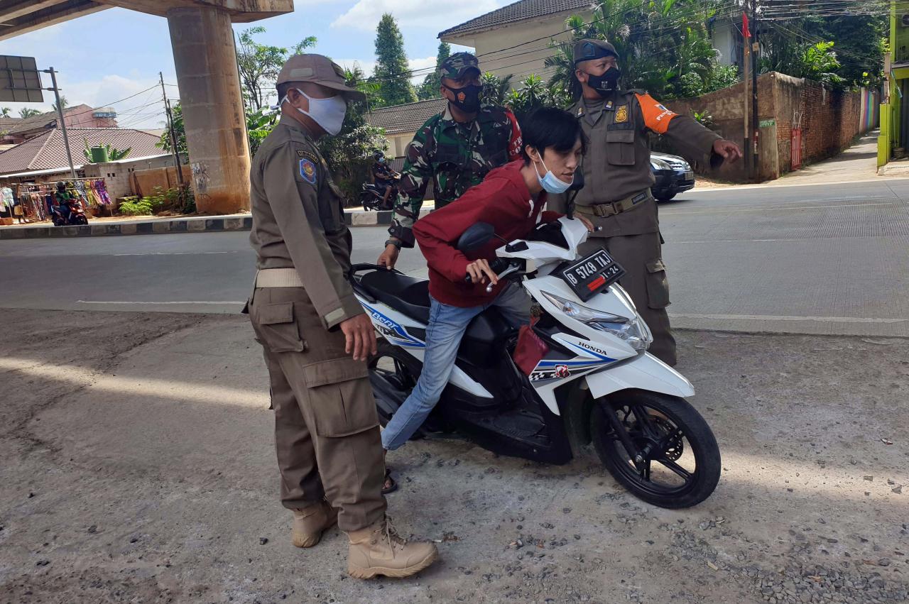 Satgas Covid-19 Cilandak...