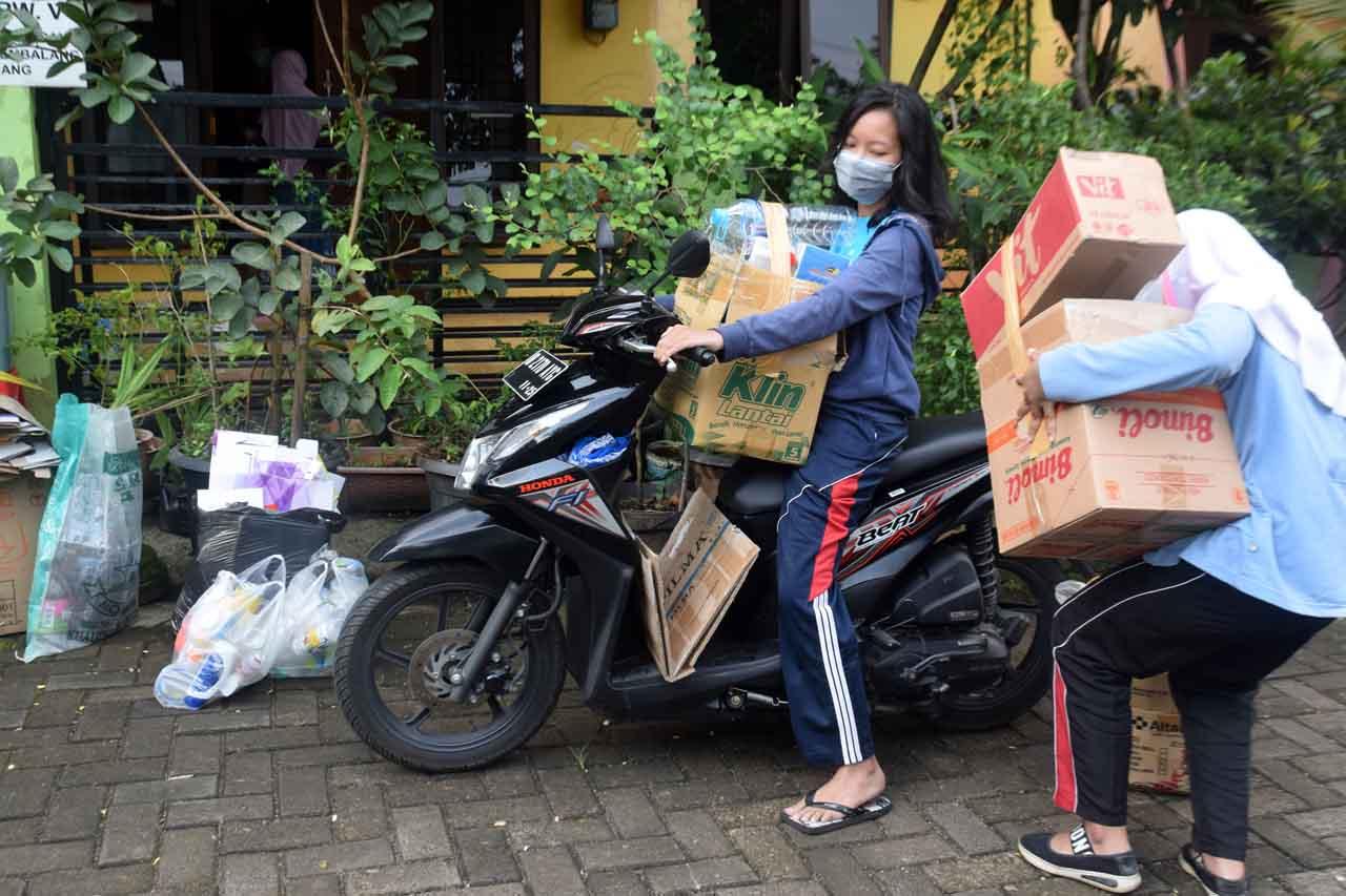 Peduli Lingkungan, Warga...