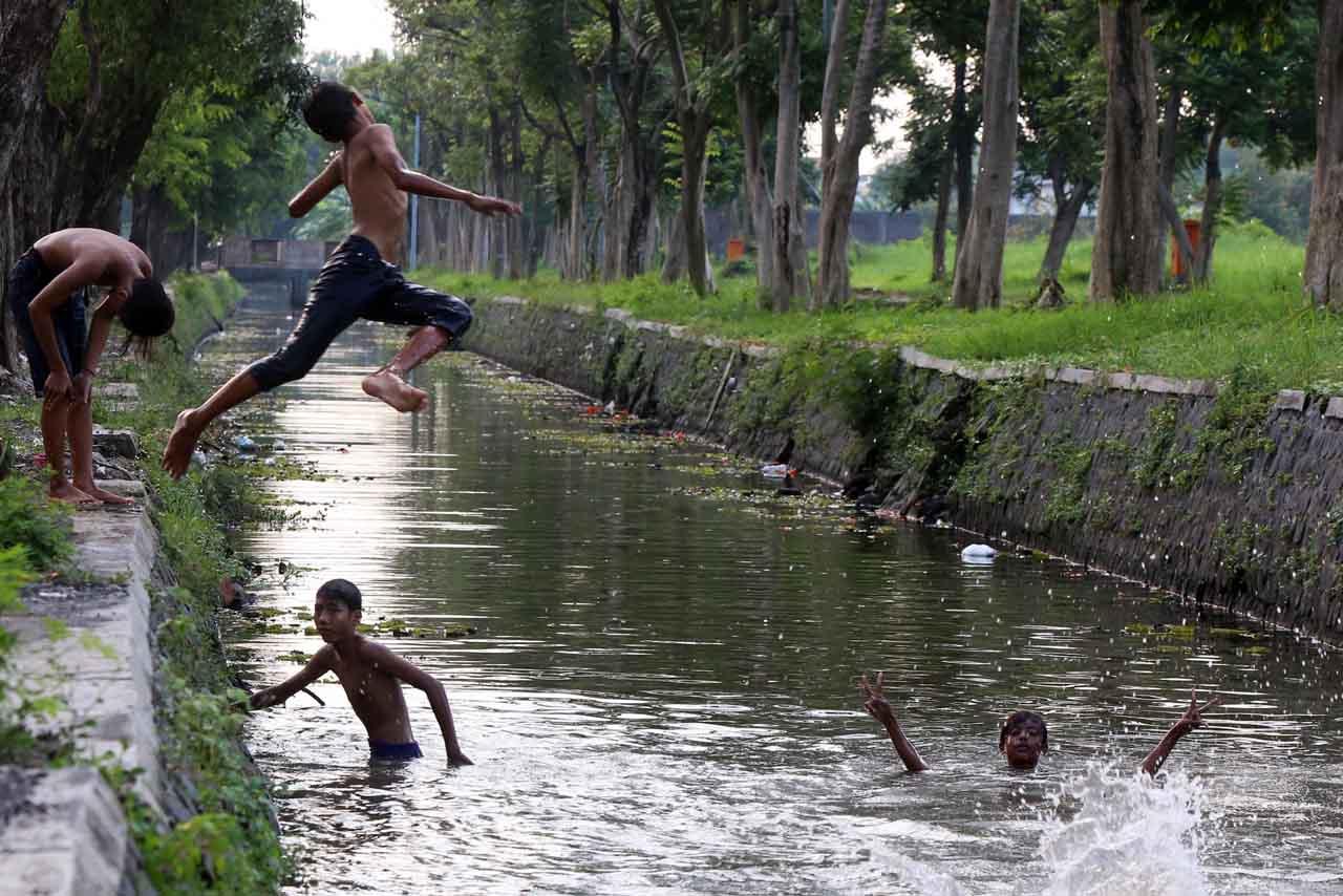 Tak Hiraukan Air Keruh,...