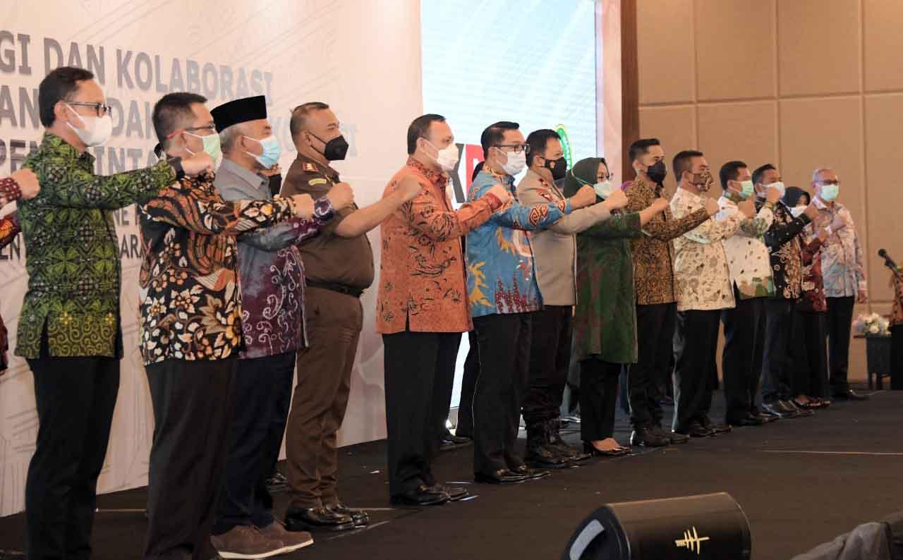 Sinergi dan Kolaborasi...