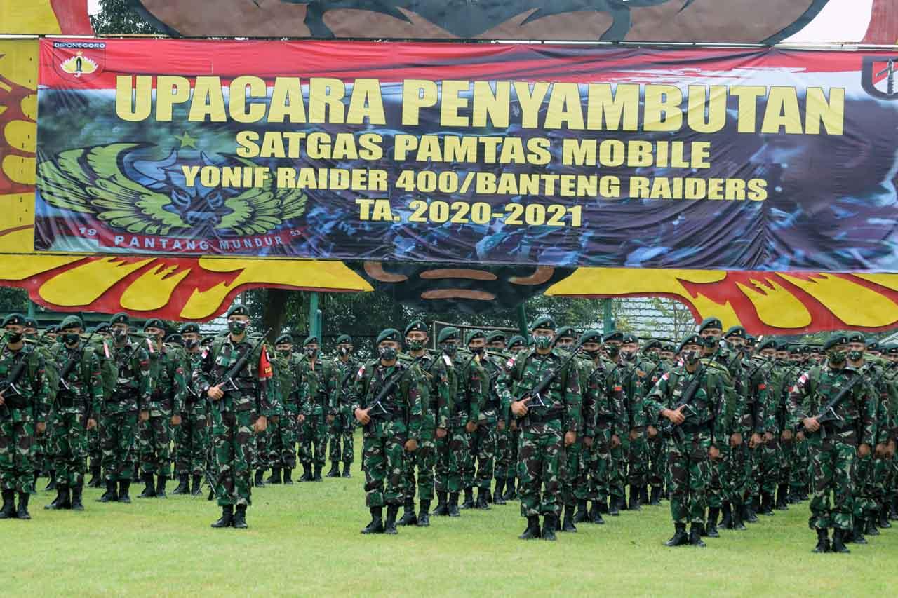 Pangdam Diponegoro Sambut...