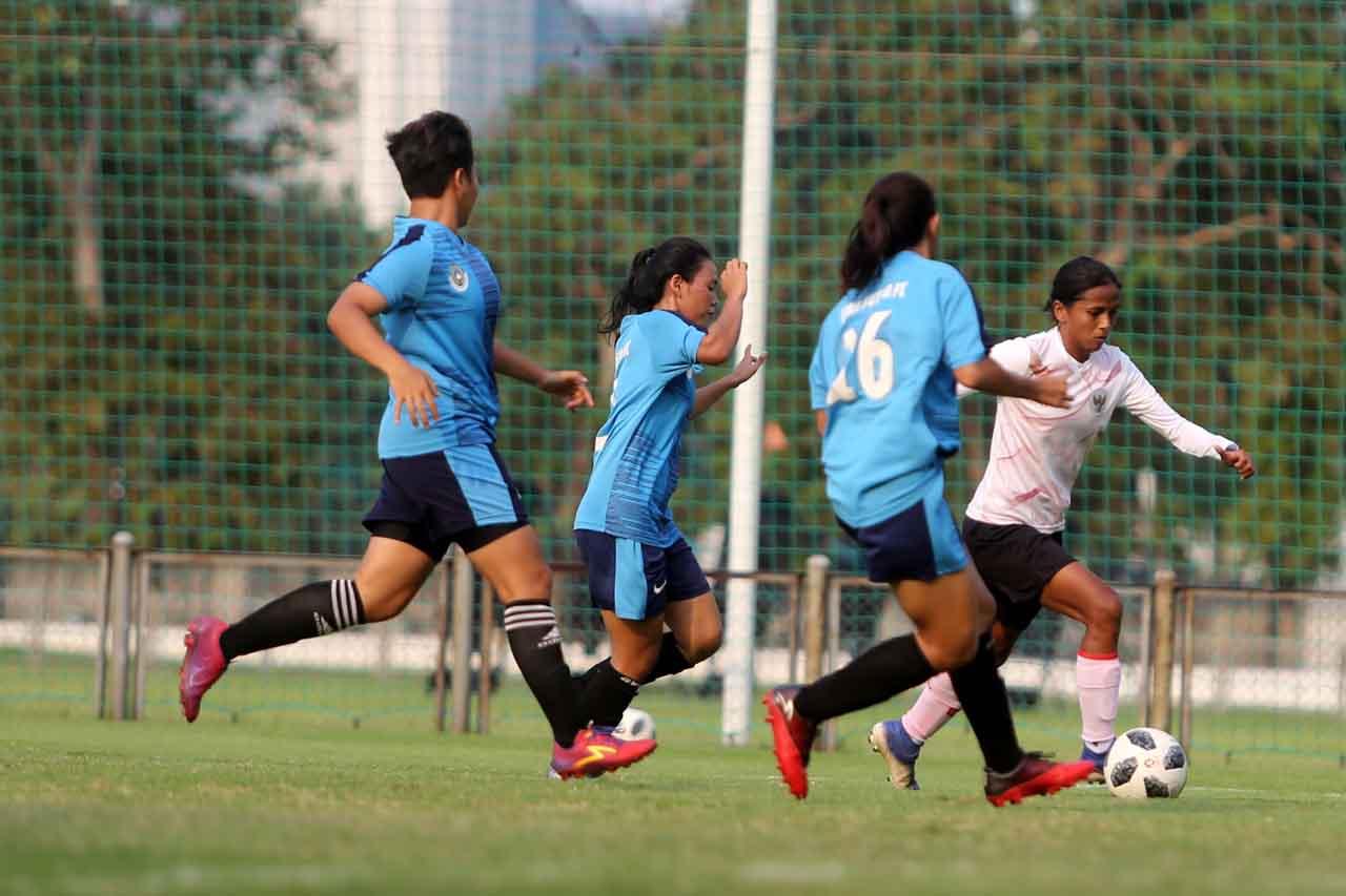 Uji Coba Timnas Putri...