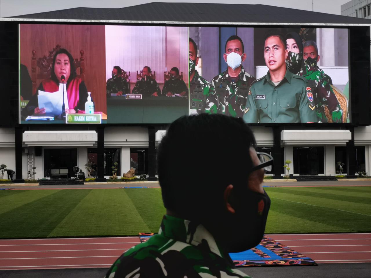 Didampingi Kasad Andika,...