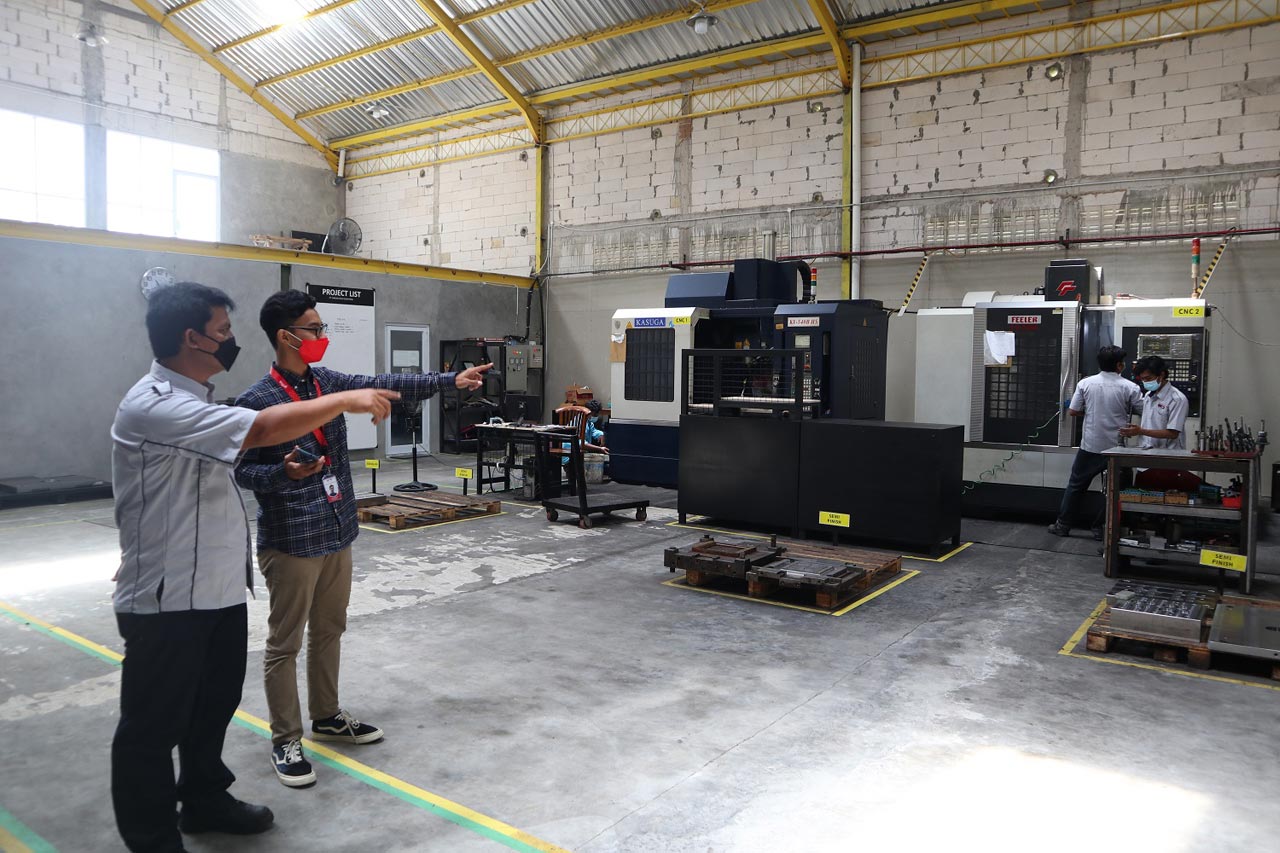 Industri Molding di...