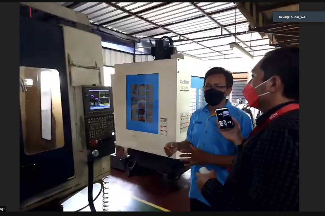 Industri Molding di...