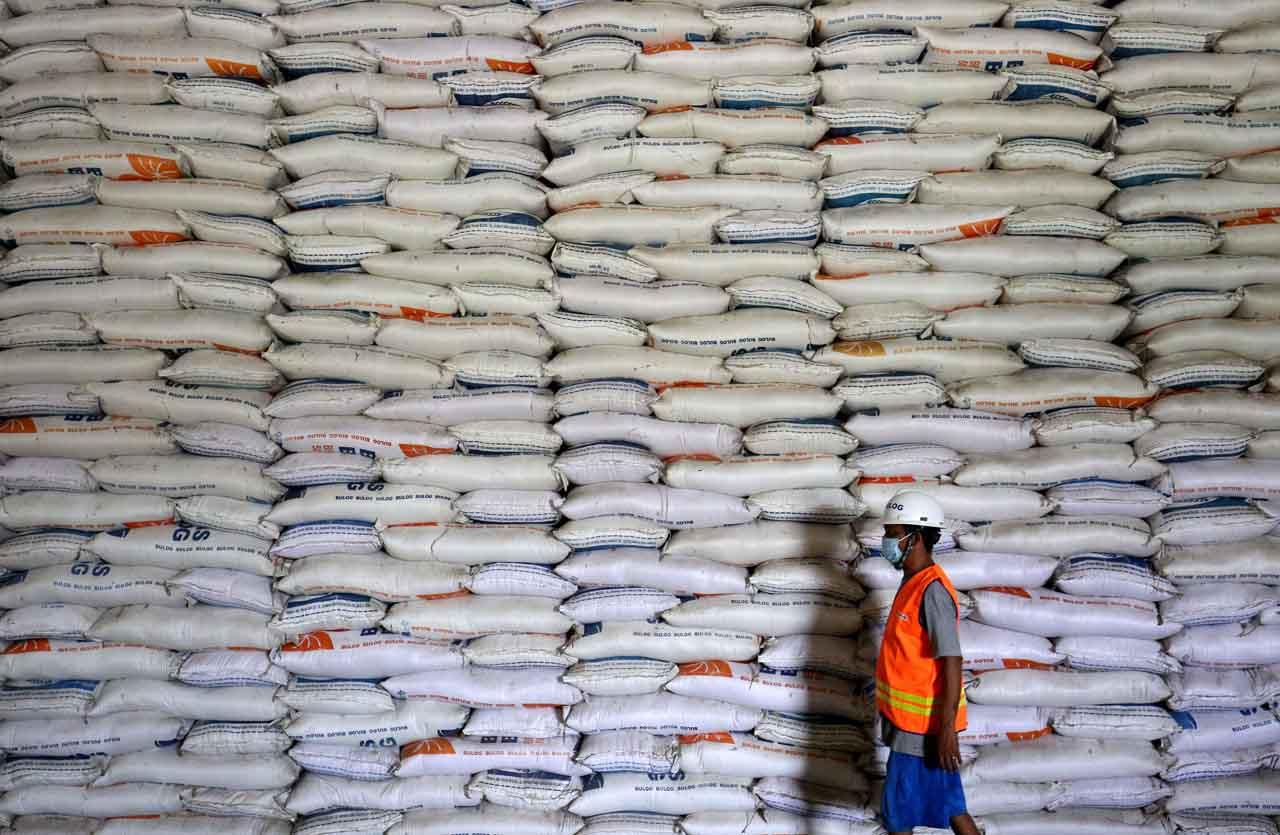 Harga Beras Diprediksi...