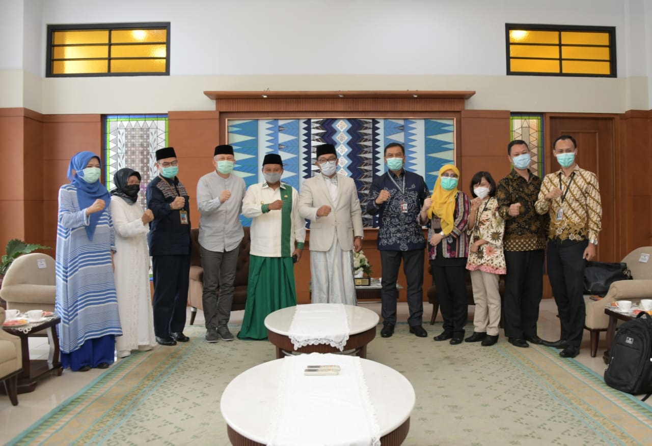 Audiensi dengan KPK,...