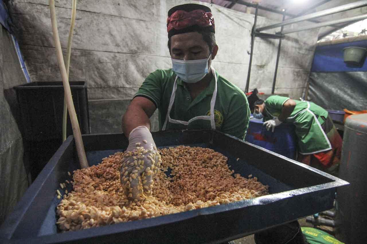 Pembuatan Tempe di Pondok...