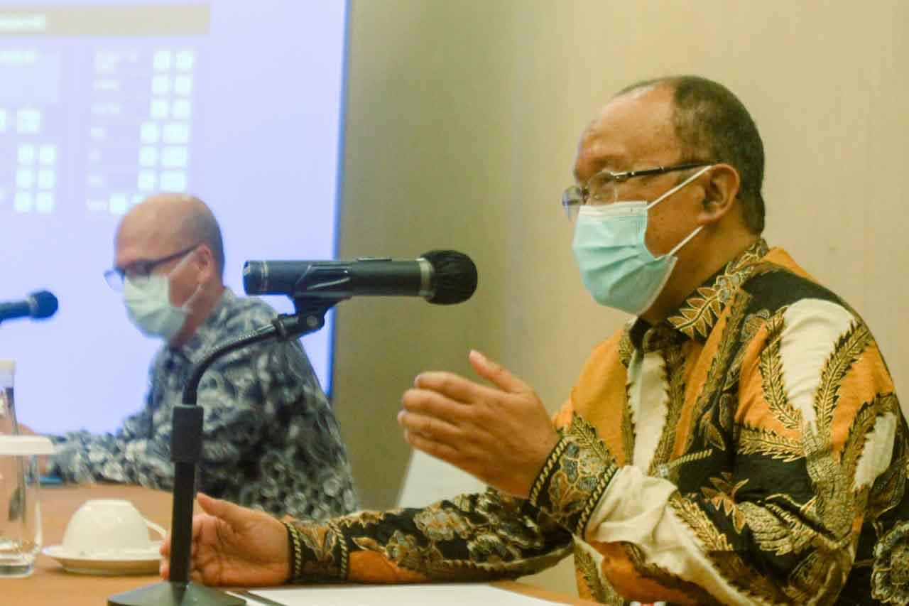 Seminar Pengelolaan...
