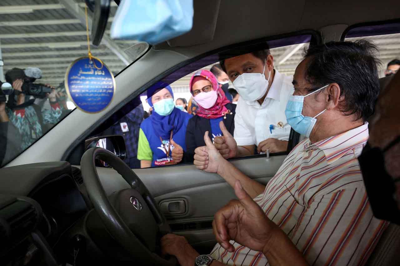 XL Axiata Gandeng UI...