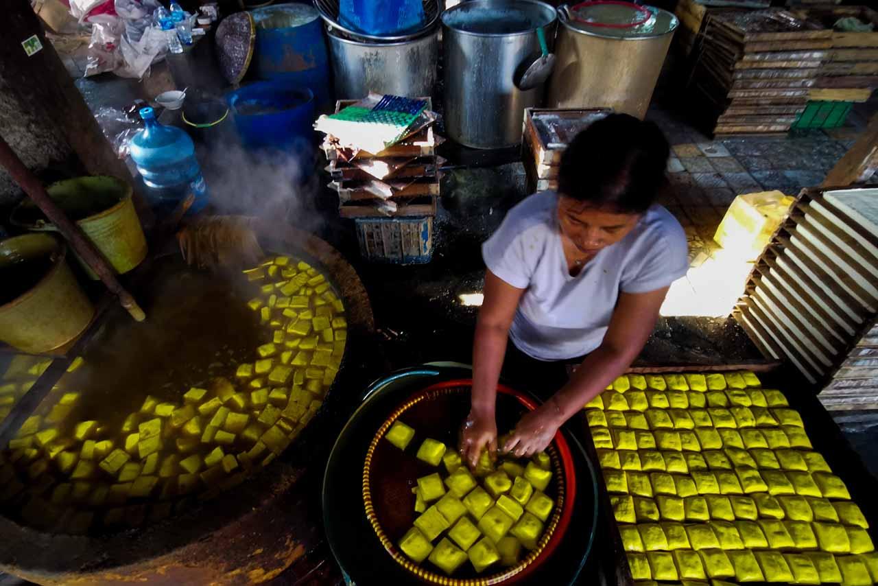 Harga Kedelai Terus...