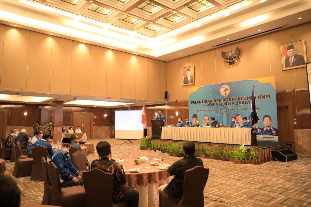 RK Hadiri Pelantikan...