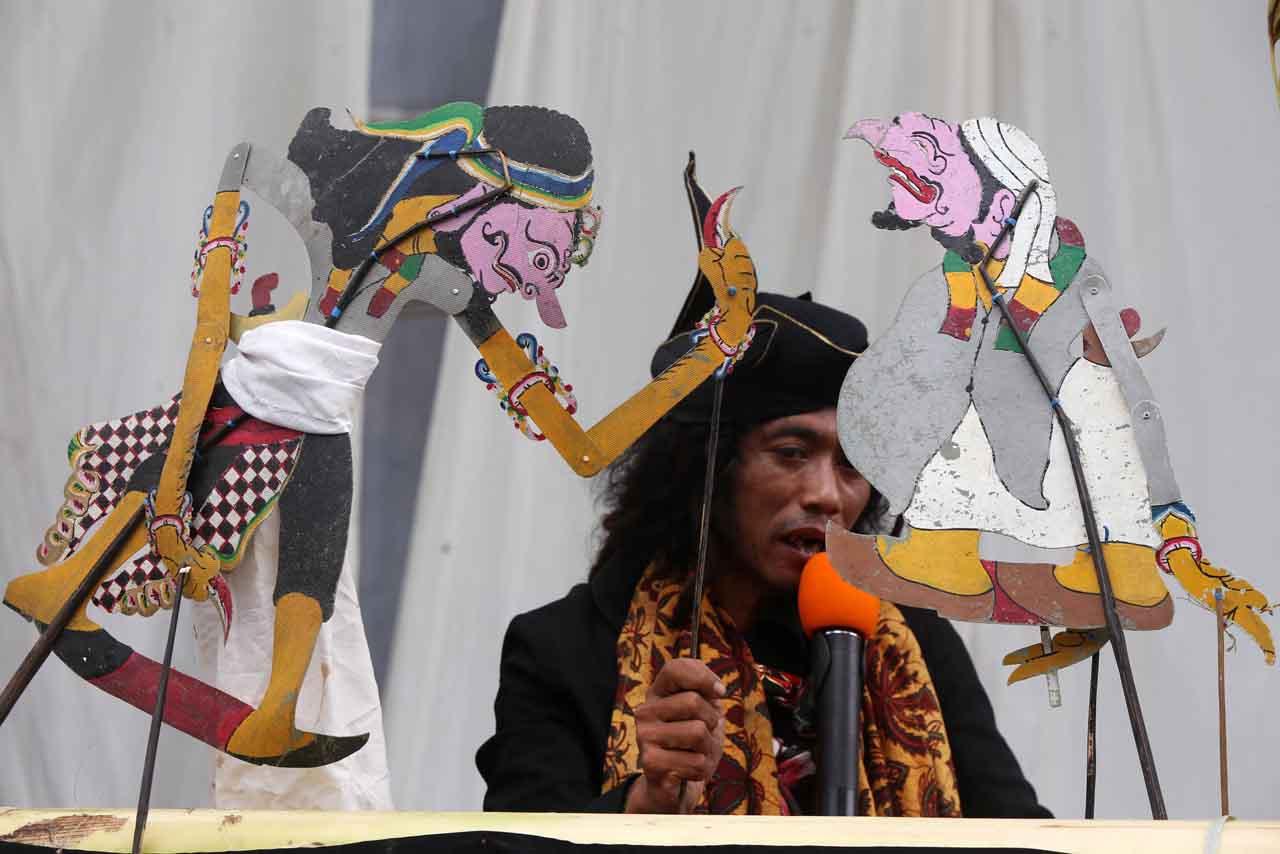 Ki Ompong Sudarsono...