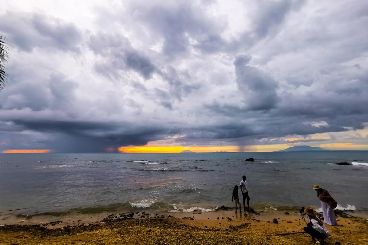 Wisata Anyer Mulai Bangkit