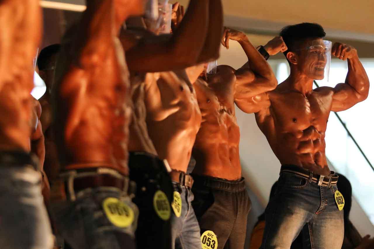 Kompetisi Binaraga di...
