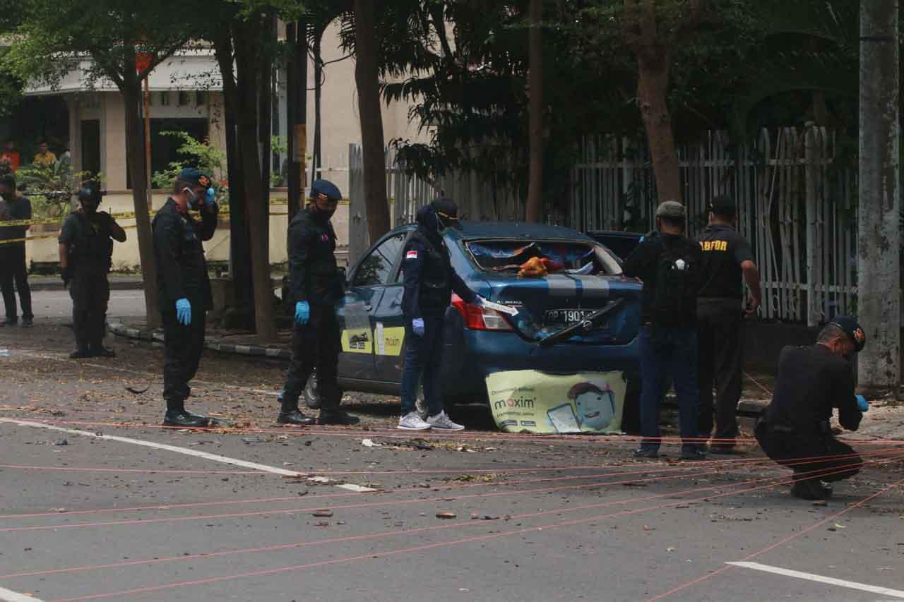 Pasca Ledakan, Polisi...