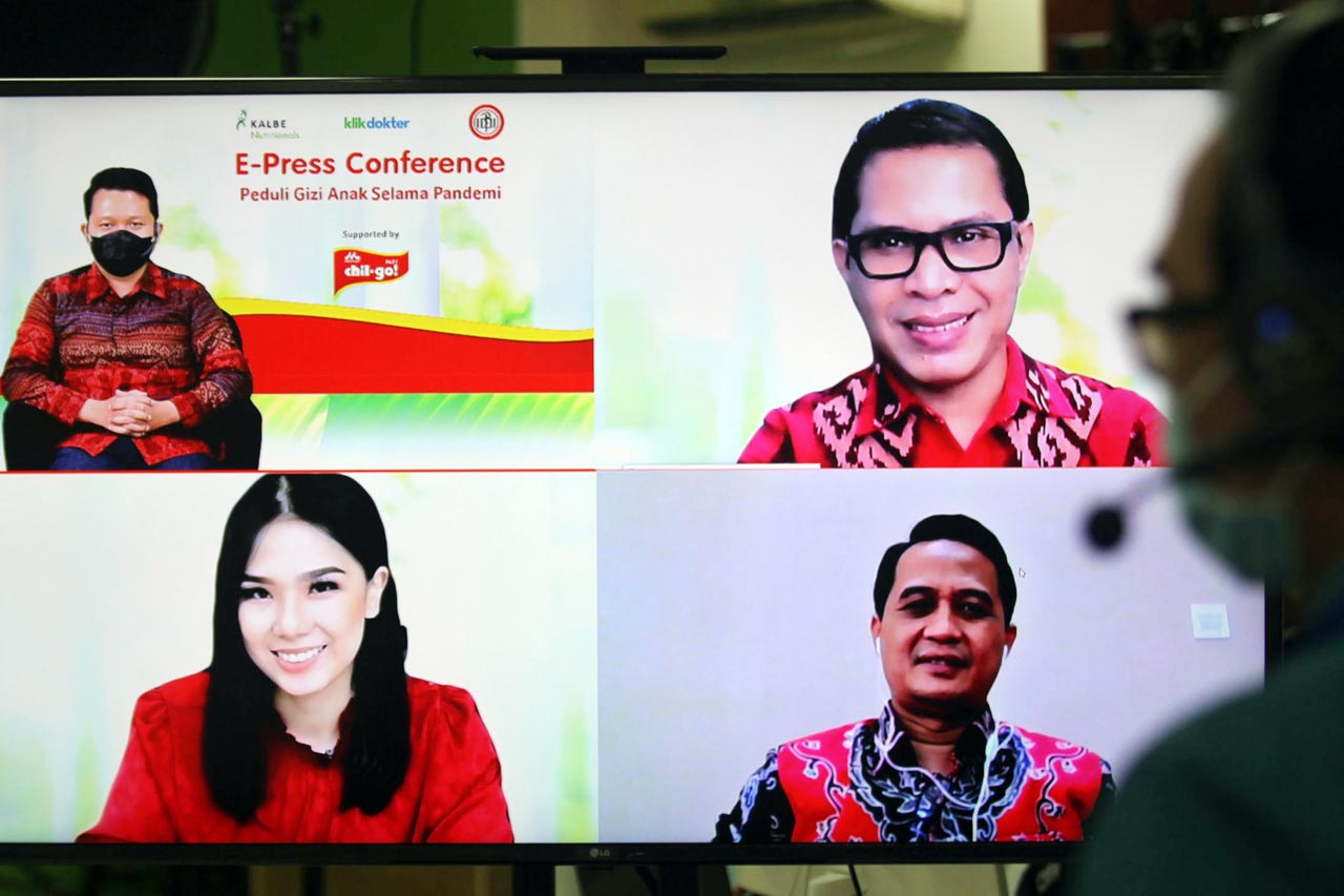 Diskusi Media: Peduli...
