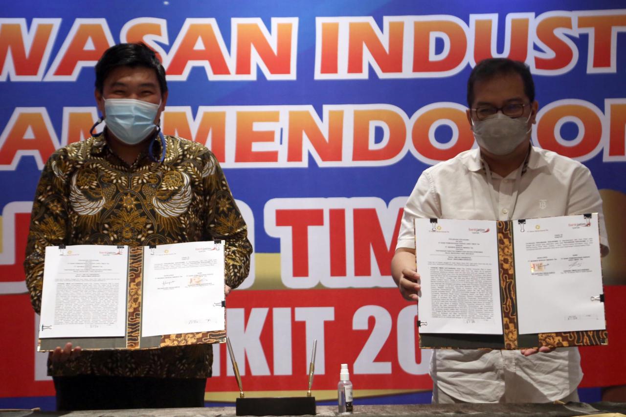 Bank Jatim Dukung Percepatan...