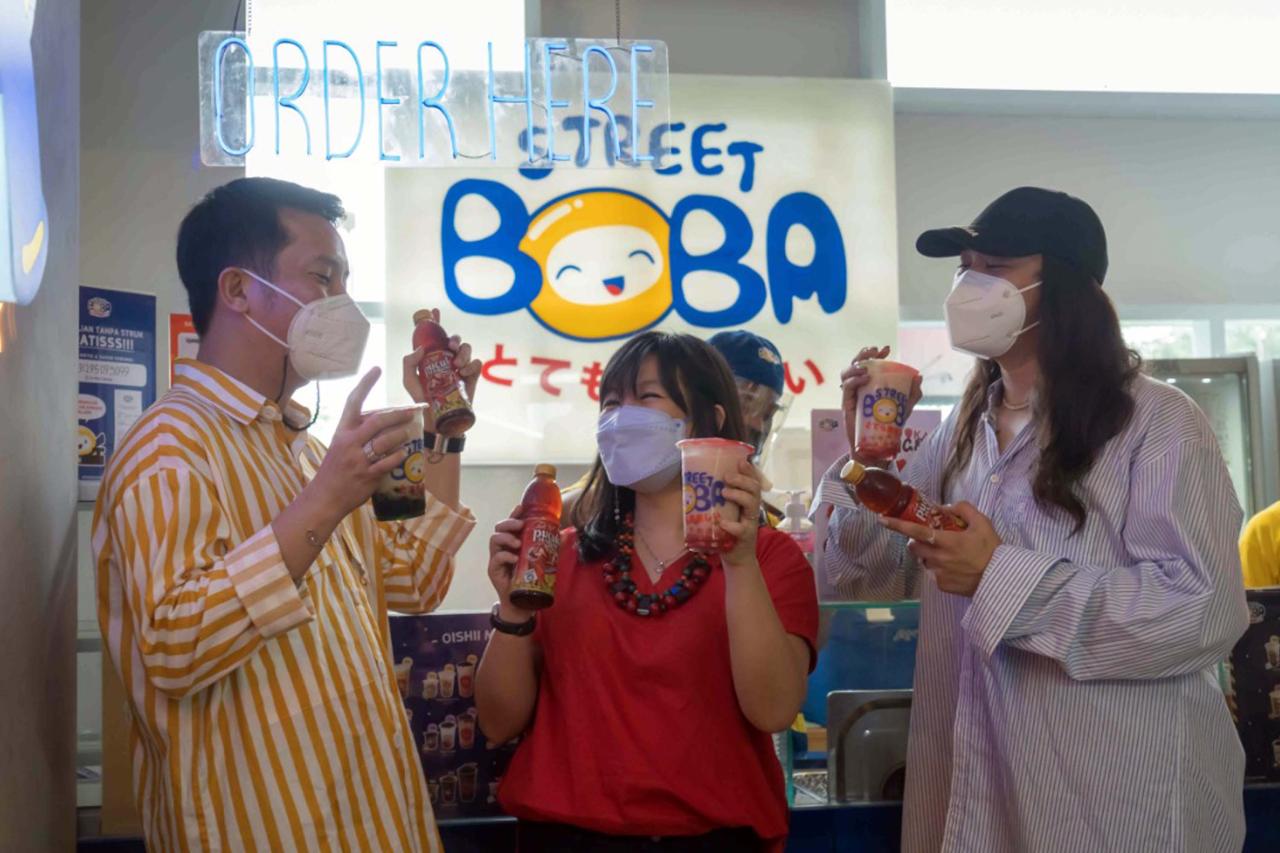 Teh Pucuk Harum x Street...