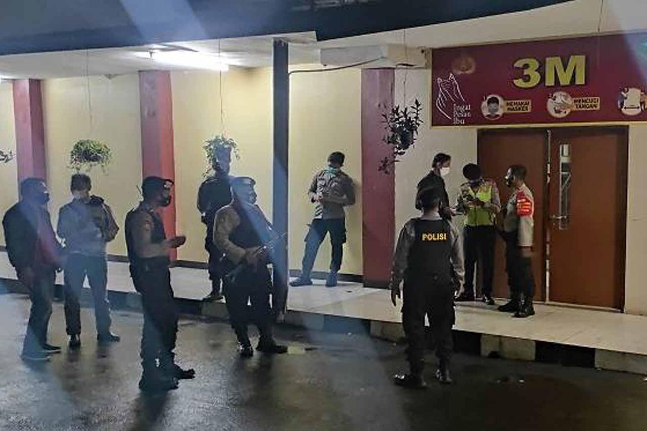 Orang Tua Terduga Teroris...