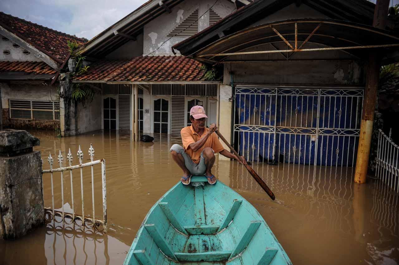 Ratusan Rumah Terendam...