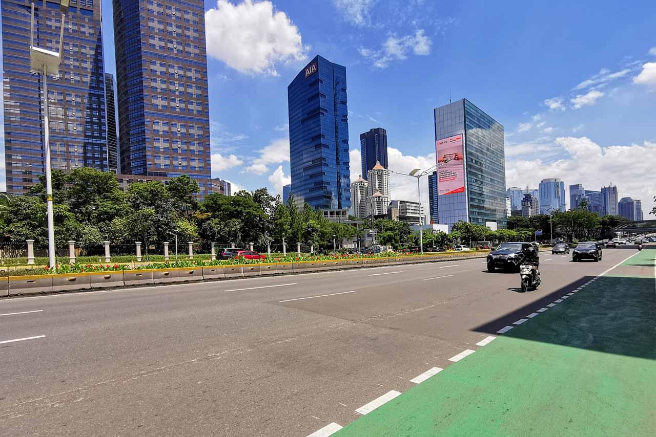 Libur Paskah, Jalan...