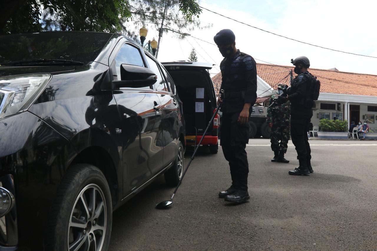 Antisipasi Aksi Teroris,...