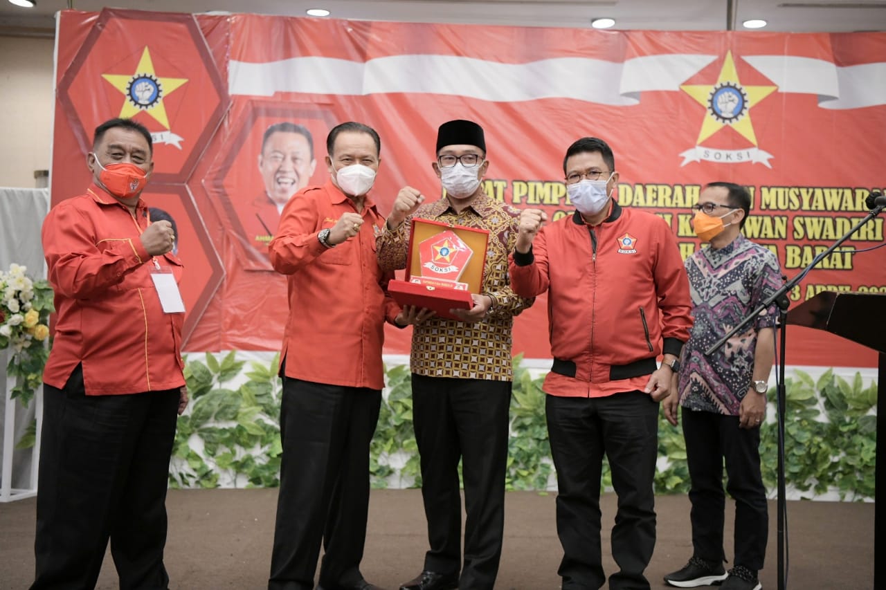 Hadiri Soksi Jabar,...