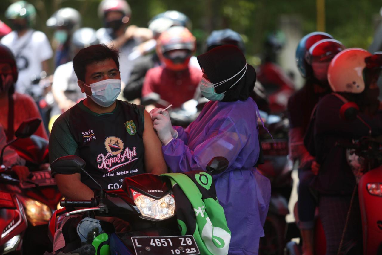 Walkot Surabaya Eri...