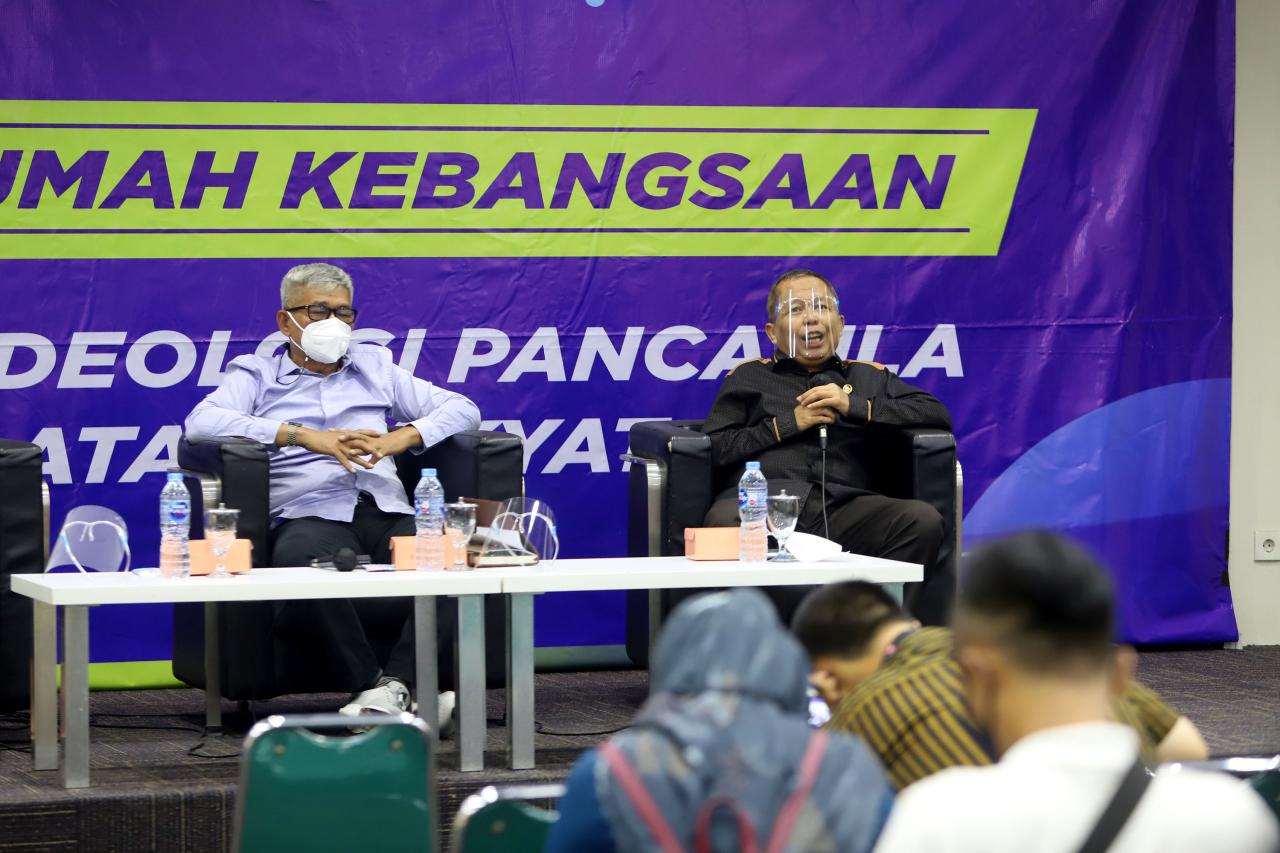 Diskusi Nilai-Nilai...