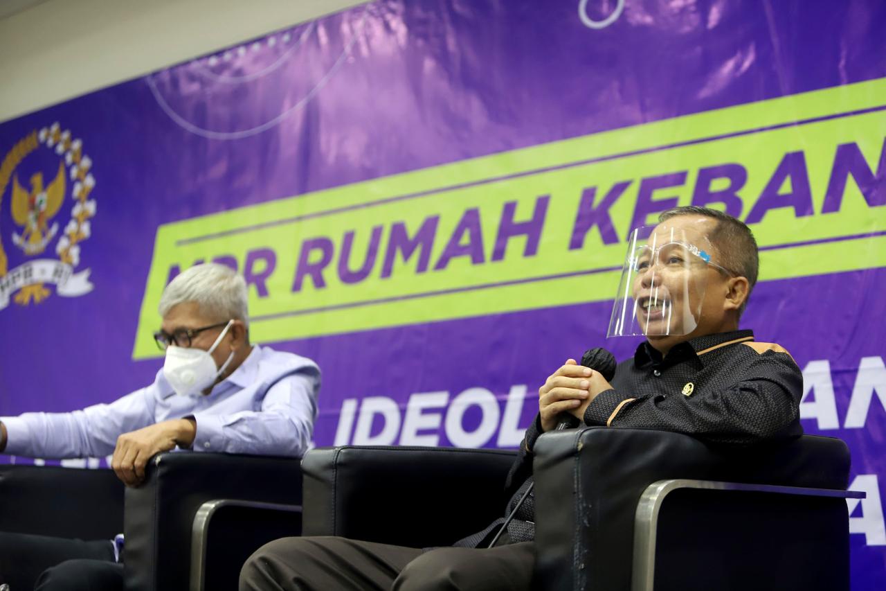 Diskusi Nilai-Nilai...