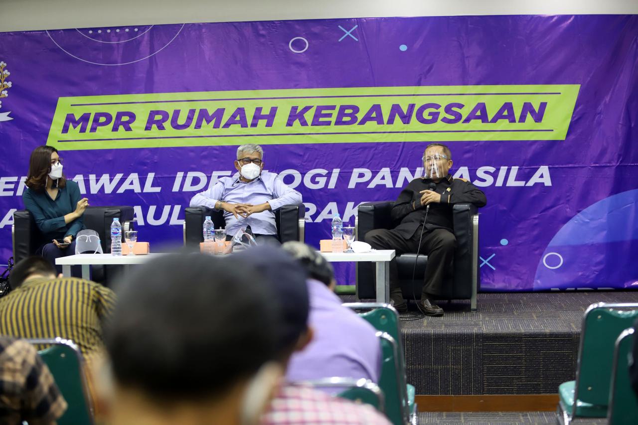 Diskusi Nilai-Nilai...